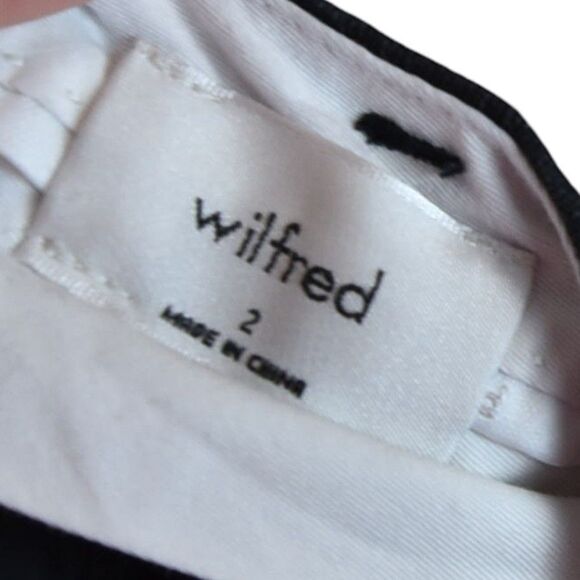 Wilfred Faded Black Linen Pleated High Waist Shorts Women’s Size 2 Minimalist - Picture 6 of 8